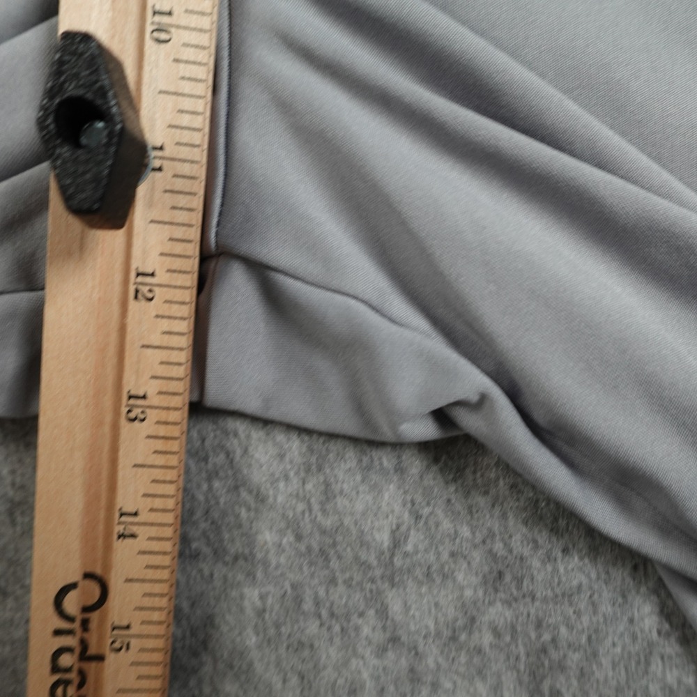 Under Armour Shorts Mens Medium Gray HeatGear Loose Fit Athletic Workout Gym - Picture 4 of 13